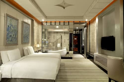 Literie de qualité supérieure, couette en duvet d'oie, minibar