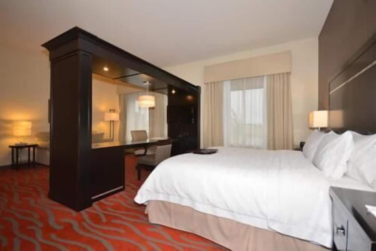 In-room safe, iron/ironing board, free cribs/infant beds, rollaway beds
