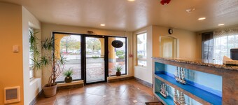 Newport Inn By OYO - Hwy 101