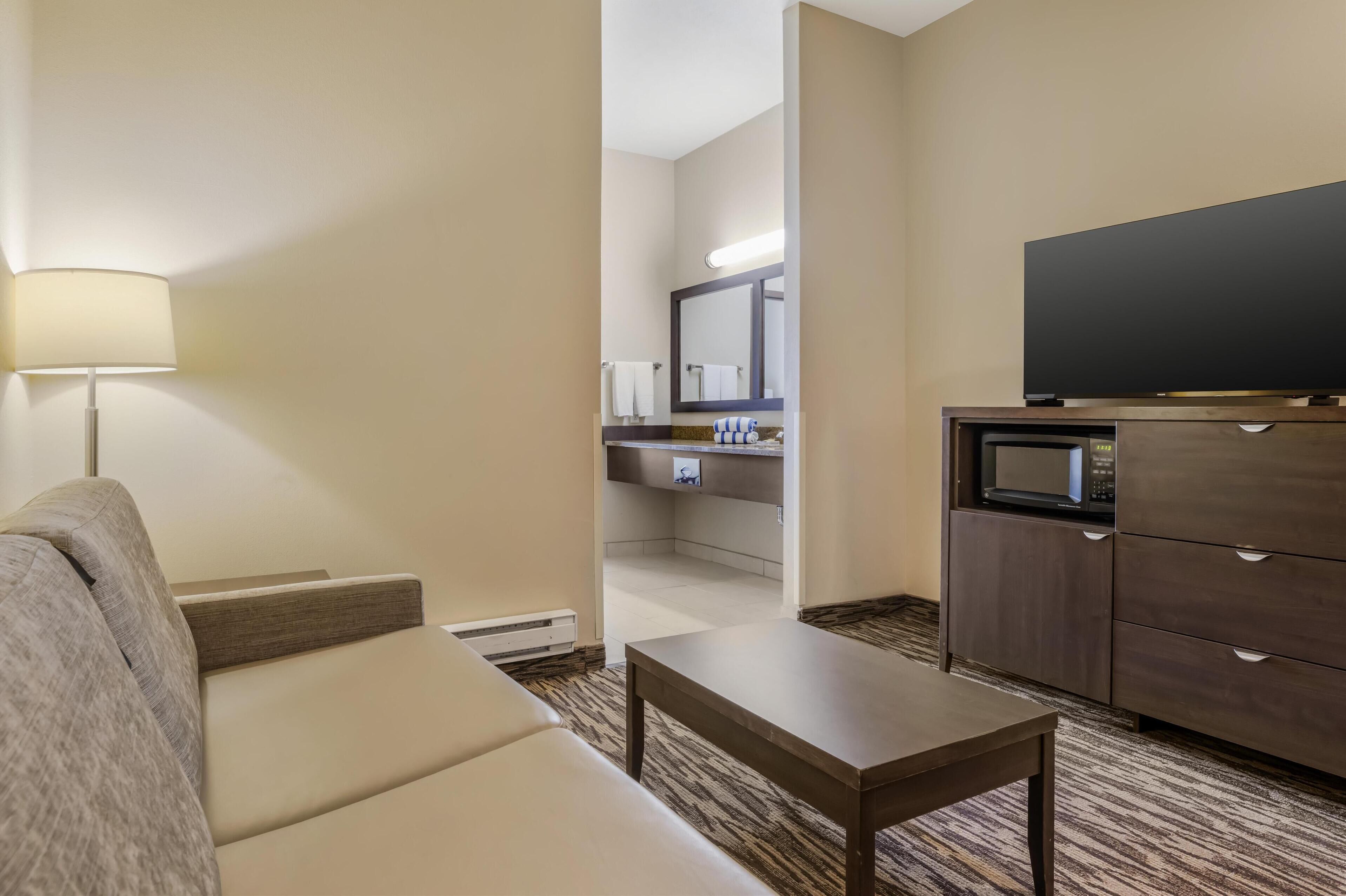 in-room safe, desk, iron/ironing board, free cots/infant beds