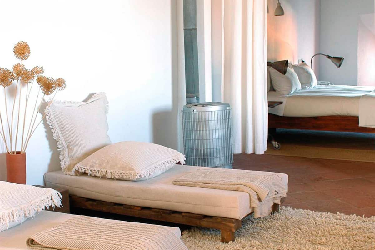 Individually furnished, free WiFi