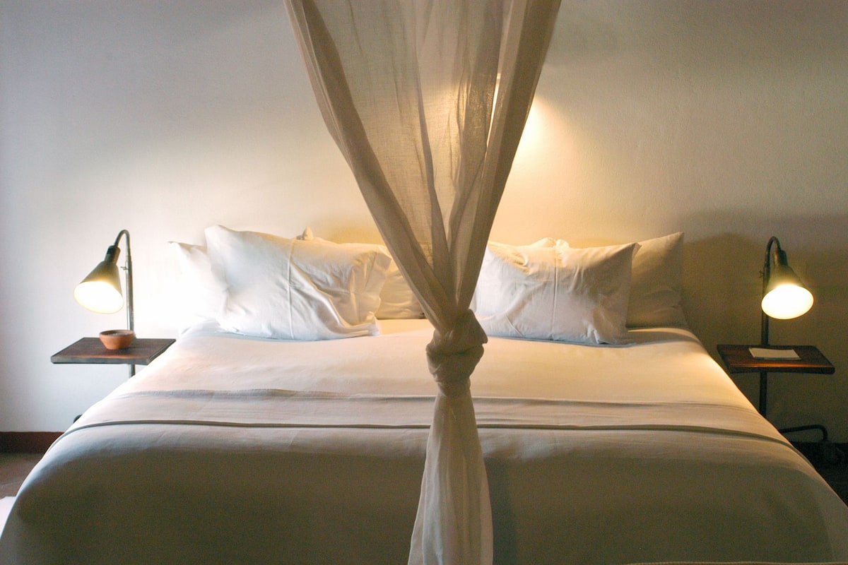 Individually furnished, free WiFi