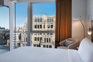 Room, 1 King Bed, City View | Premium bedding, in-room safe, desk, laptop workspace