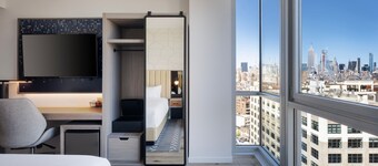 Courtyard by Marriott New York Manhattan/SoHo