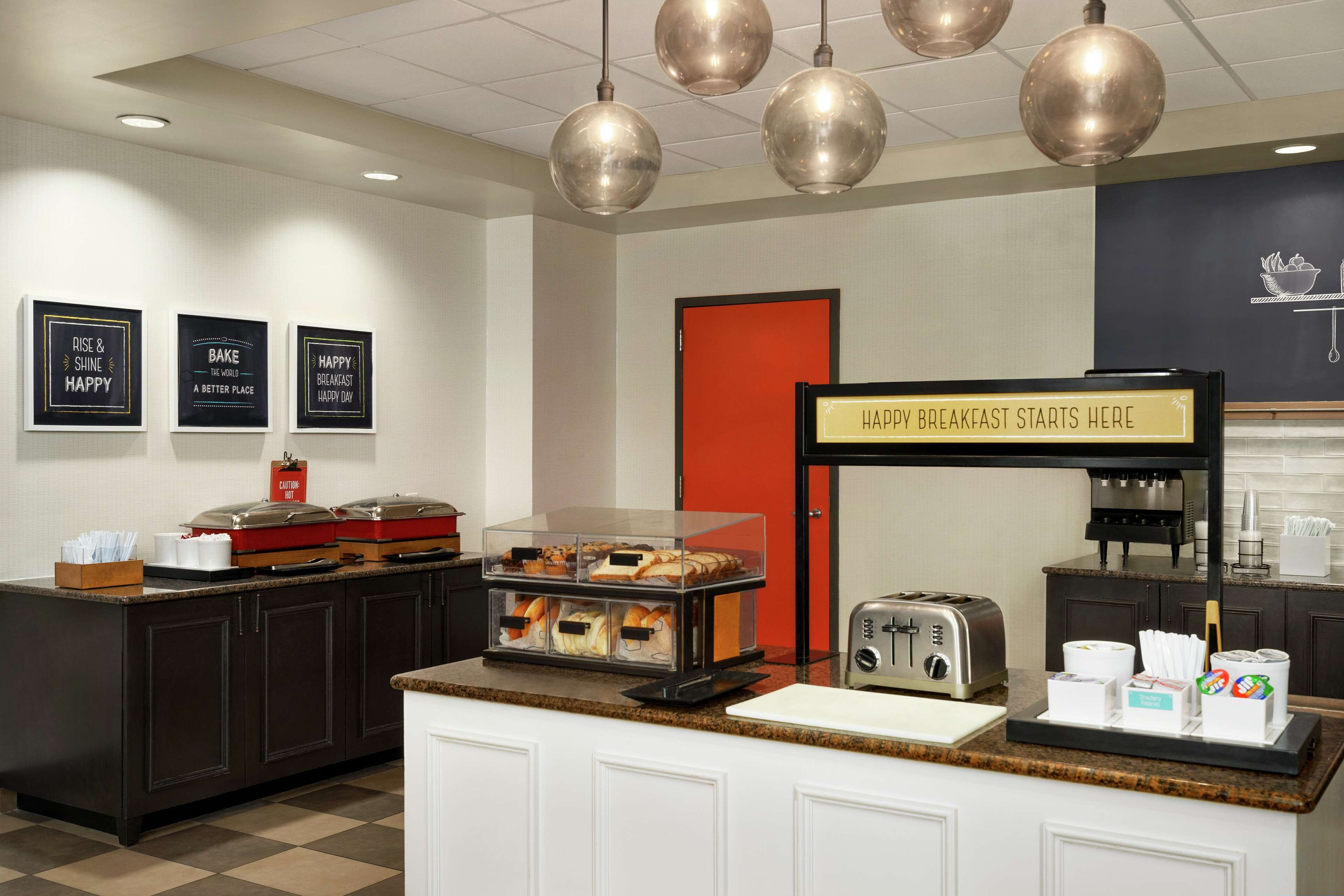 Desayuno buffet incluido todos los días 