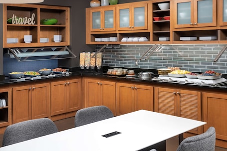 Desayuno buffet incluido todos los días