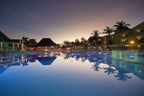 2 outdoor pools, pool umbrellas - Bahia Principe Explore Esmeralda - All Inclusive (Punta Cana)
