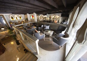 Sala de estar en el lobby