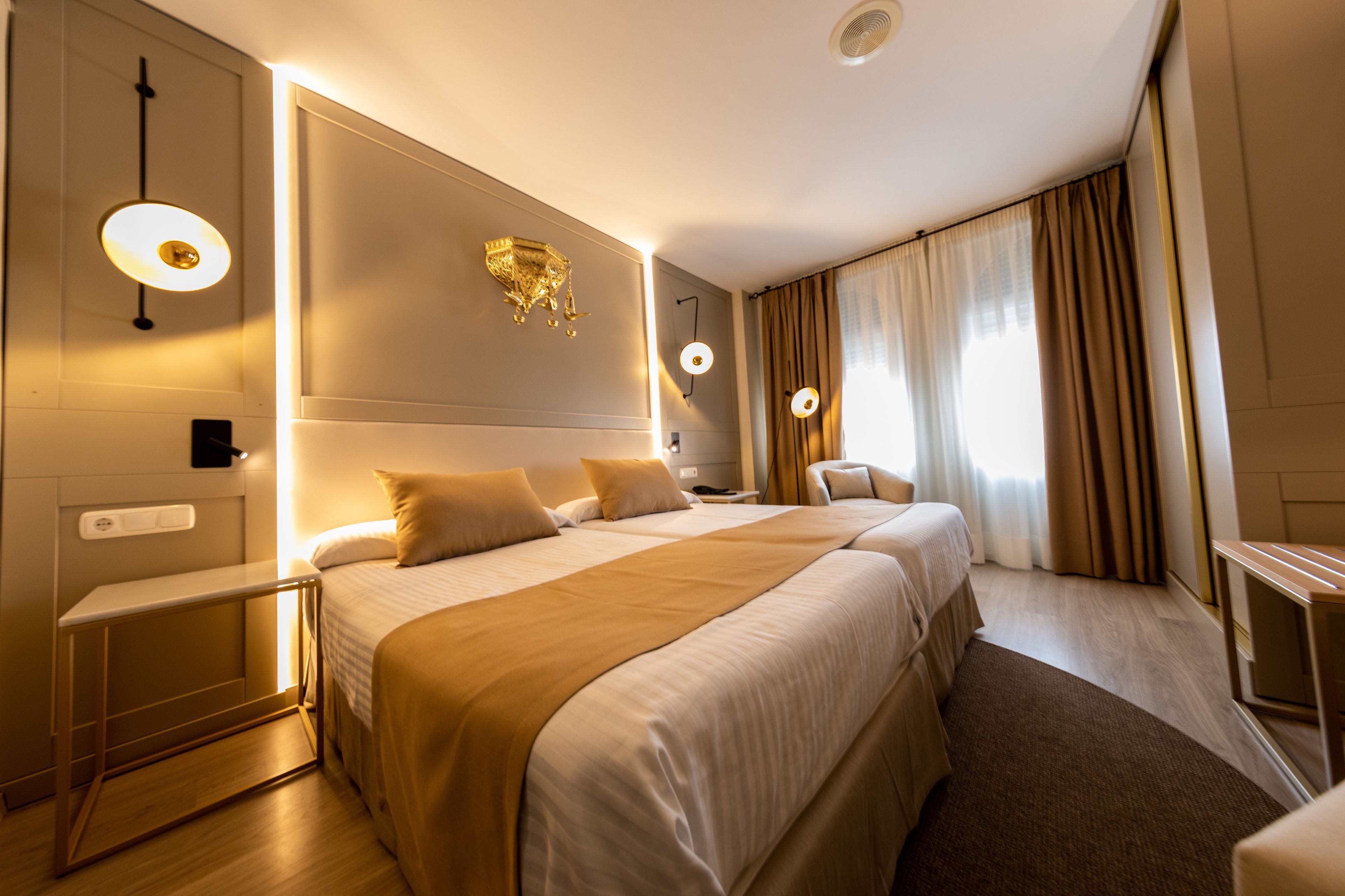 minibar, in-room safe, desk, blackout curtains