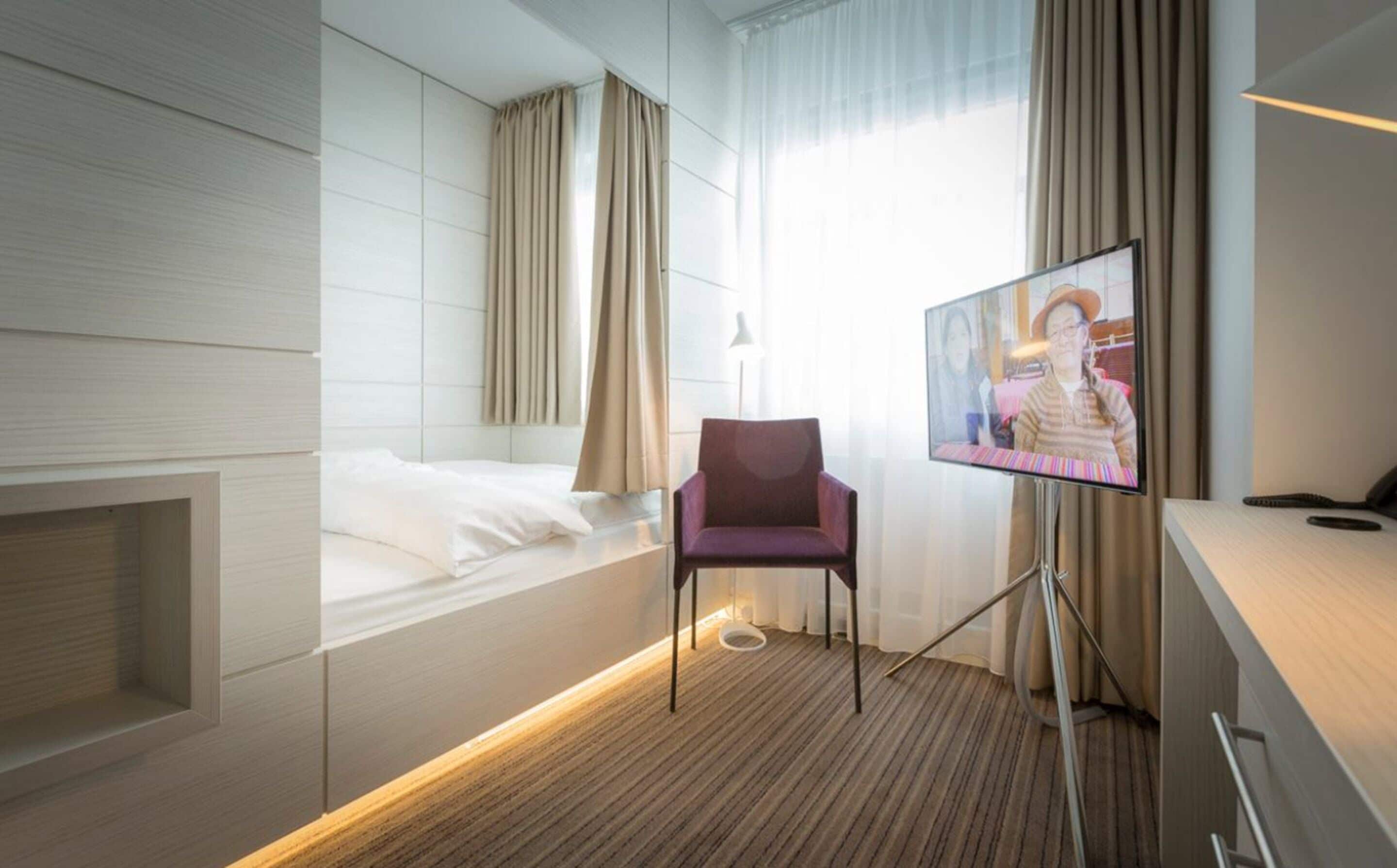 Photo - Altera Hotel