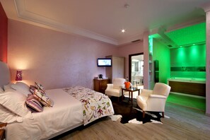 Minibar, in-room safe, desk, soundproofing - Andris Hotel (Ercolano)