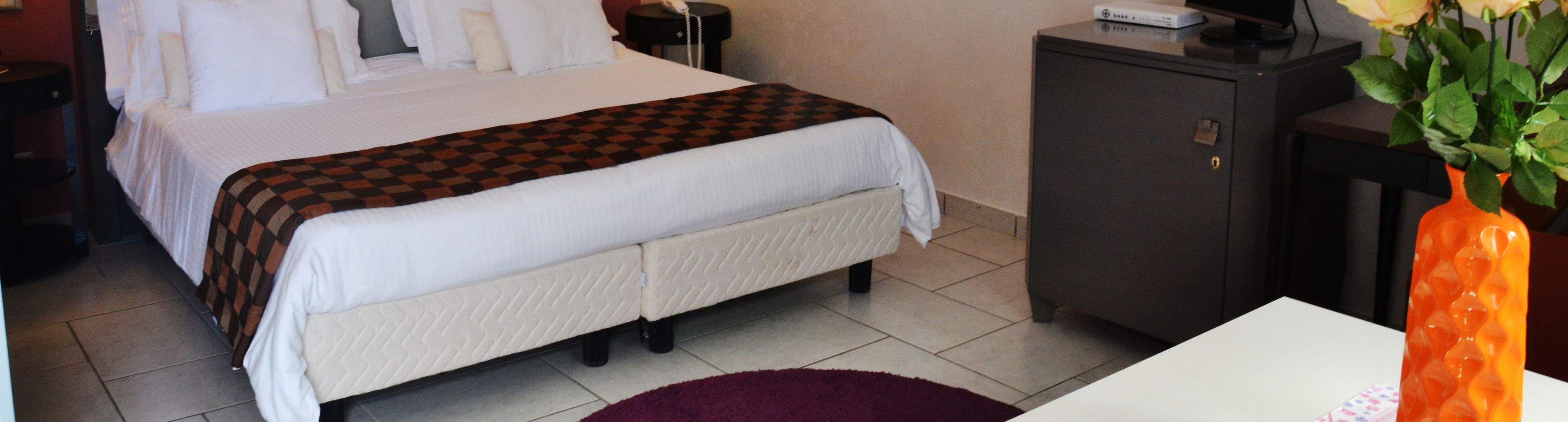 minibar, in-room safe, desk, soundproofing