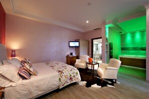 Minibar, in-room safe, desk, soundproofing - Andris Hotel (Ercolano)