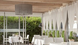 Breakfast and dinner served - Andris Hotel (Ercolano)
