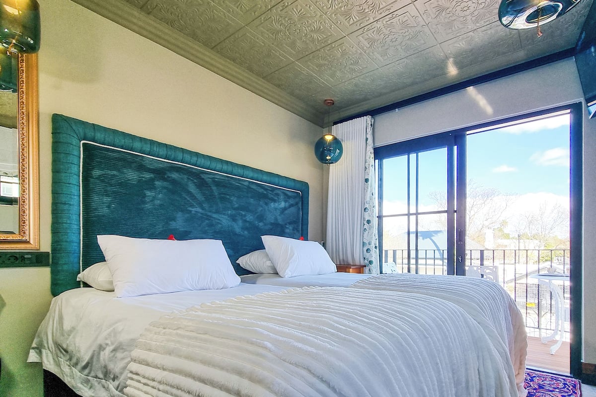 Quarto duplo premier | 1 quarto, frigobar, cofres nos quartos, escrivaninha