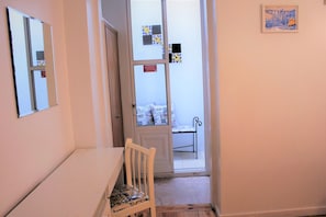 Quarto Duplo com Cama Extra - Dear Porto Guest House (Porto)