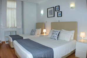 Family Double Room | Free WiFi, bed sheets - Dear Porto Guest House (Porto)