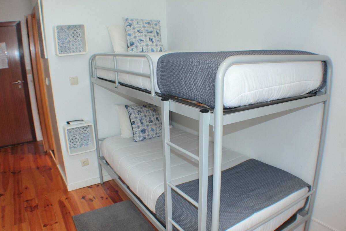 Twin Room (Room with bunk bed) | WiFi (free), bed sheets