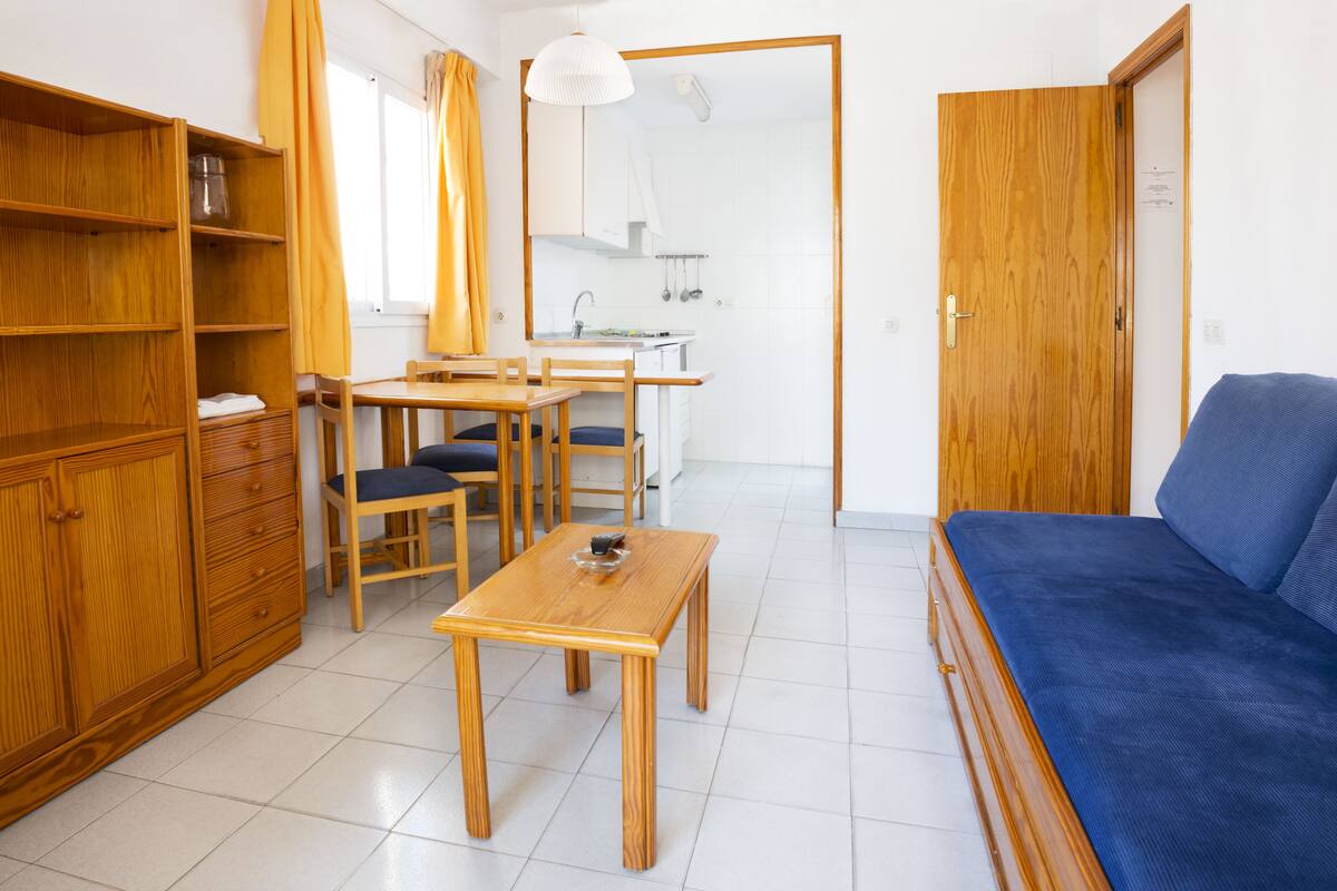 1 bedroom