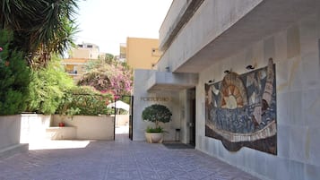 Entrée de l’hébergement