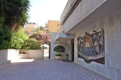 Apartamentos Portofino II