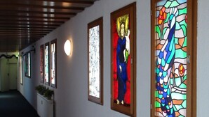 Unclassified image, 2 of 80, button - Hotel Hirsch (Guenzburg)