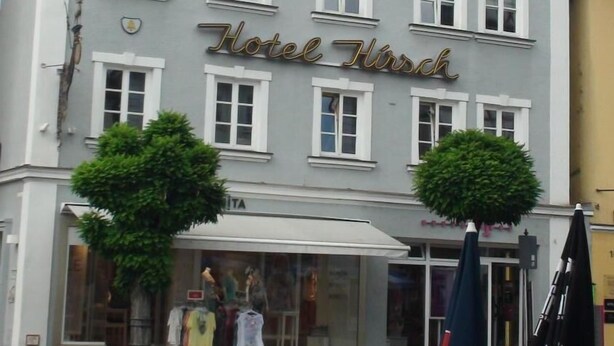 Unclassified image, 1 of 80, button - Hotel Hirsch (Guenzburg)