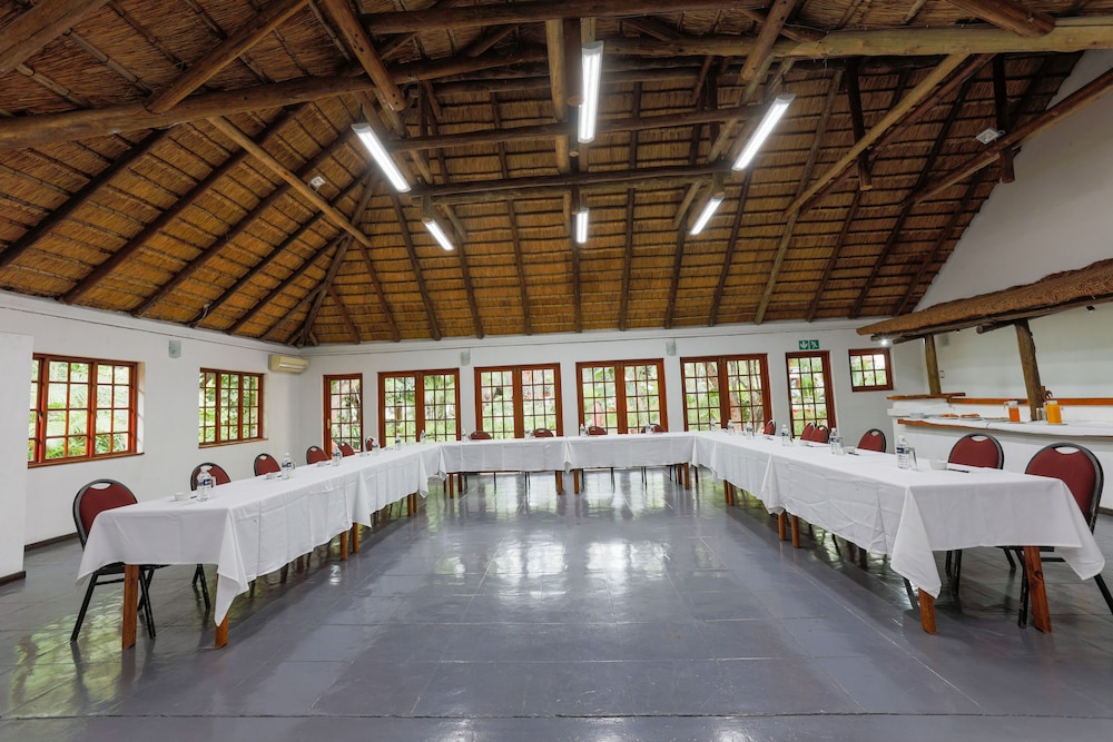 Sefapane Lodge & Safaris by null