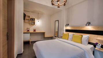 Superior Room | Meja, langsir/tirai gelap terus, Wi-fi percuma, cadar katil