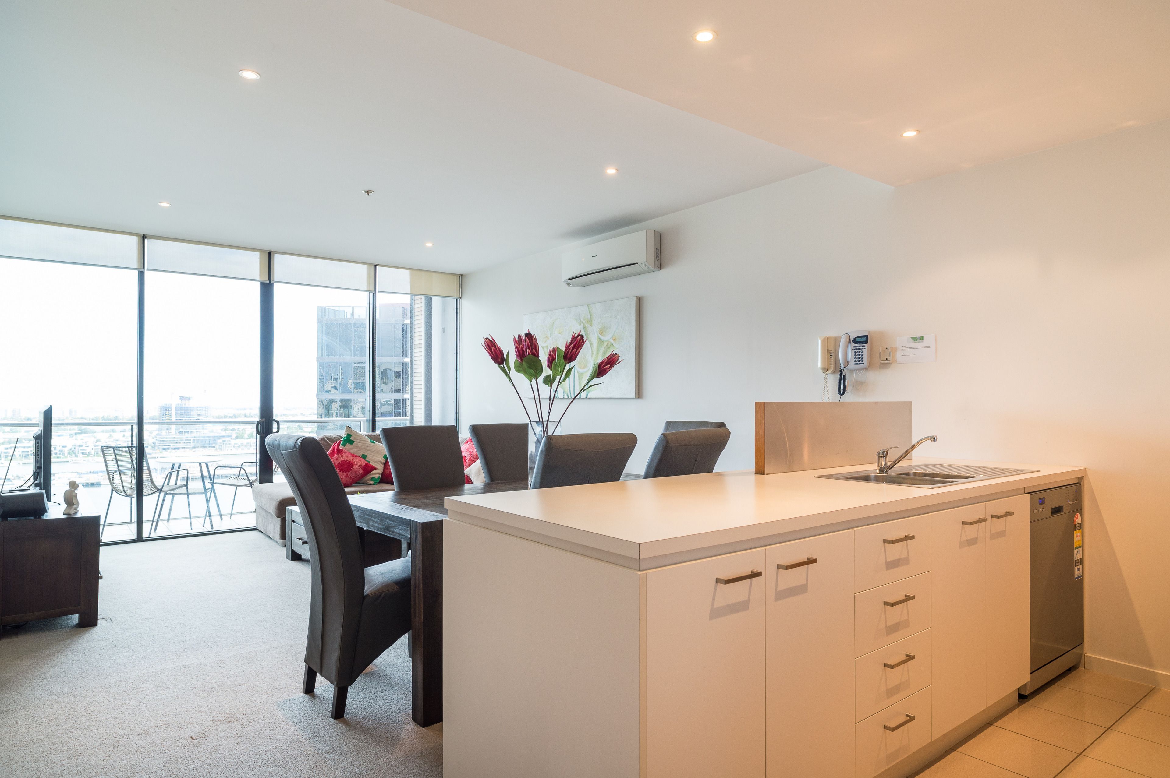 Two Bedroom Two Bathroom Apartment with Marina Views | Living area