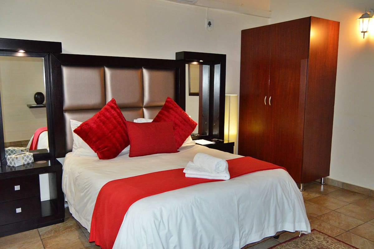 Deluxe Suite | 2 camere, con stile personalizzato, postazione laptop