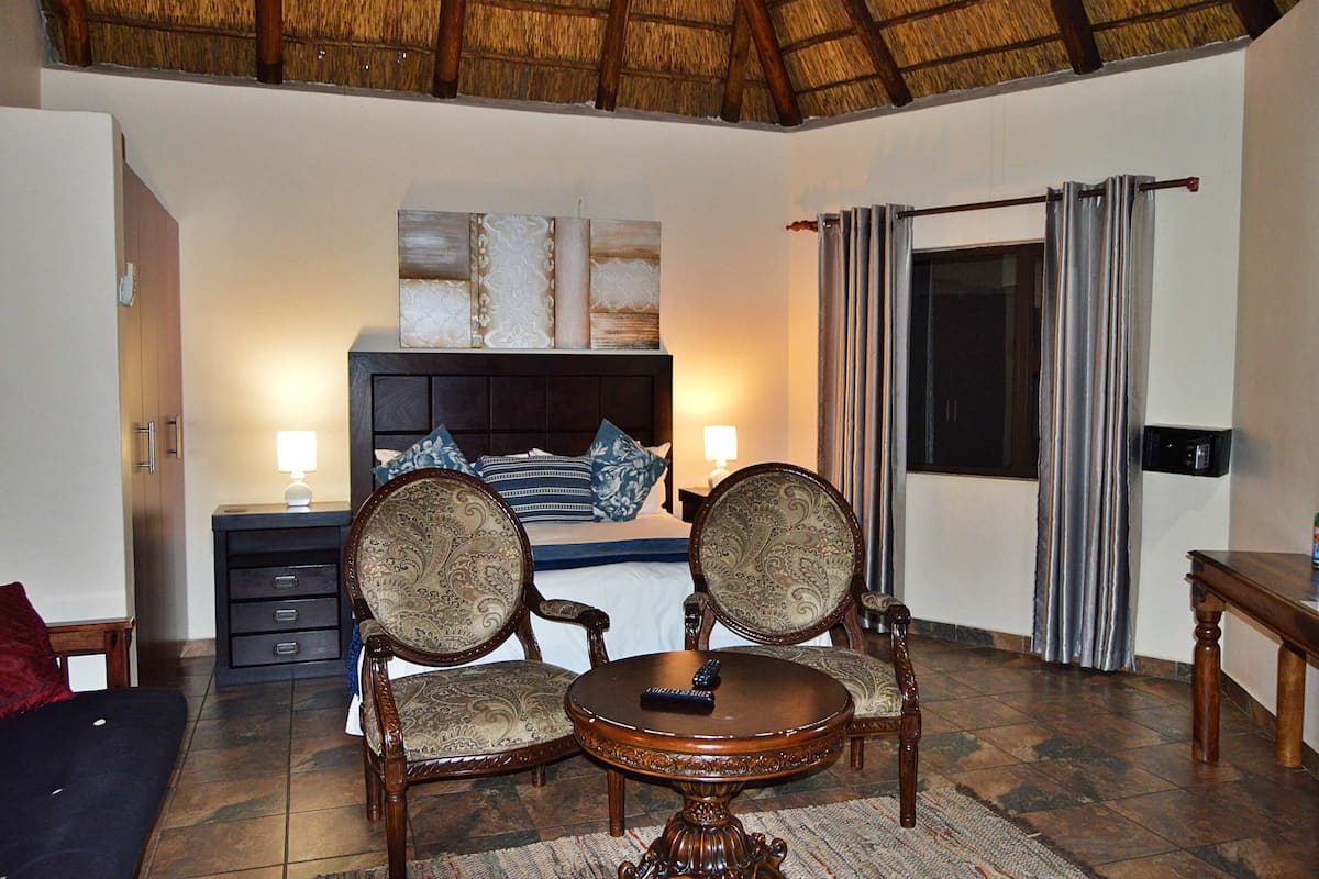 Luxury Villa 2 | 2 camere, con stile personalizzato, postazione laptop