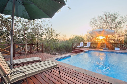 Royale Marlothi Safari Lodge