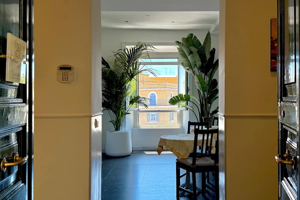 Imperial Suite Rome Guest House