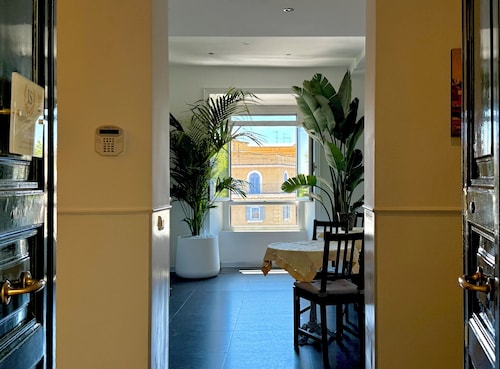 Imperial Suite Rome Guest House