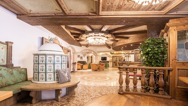 Lobby lounge -  Hotel Gran Chalet Soreghes (Campitello di Fassa)