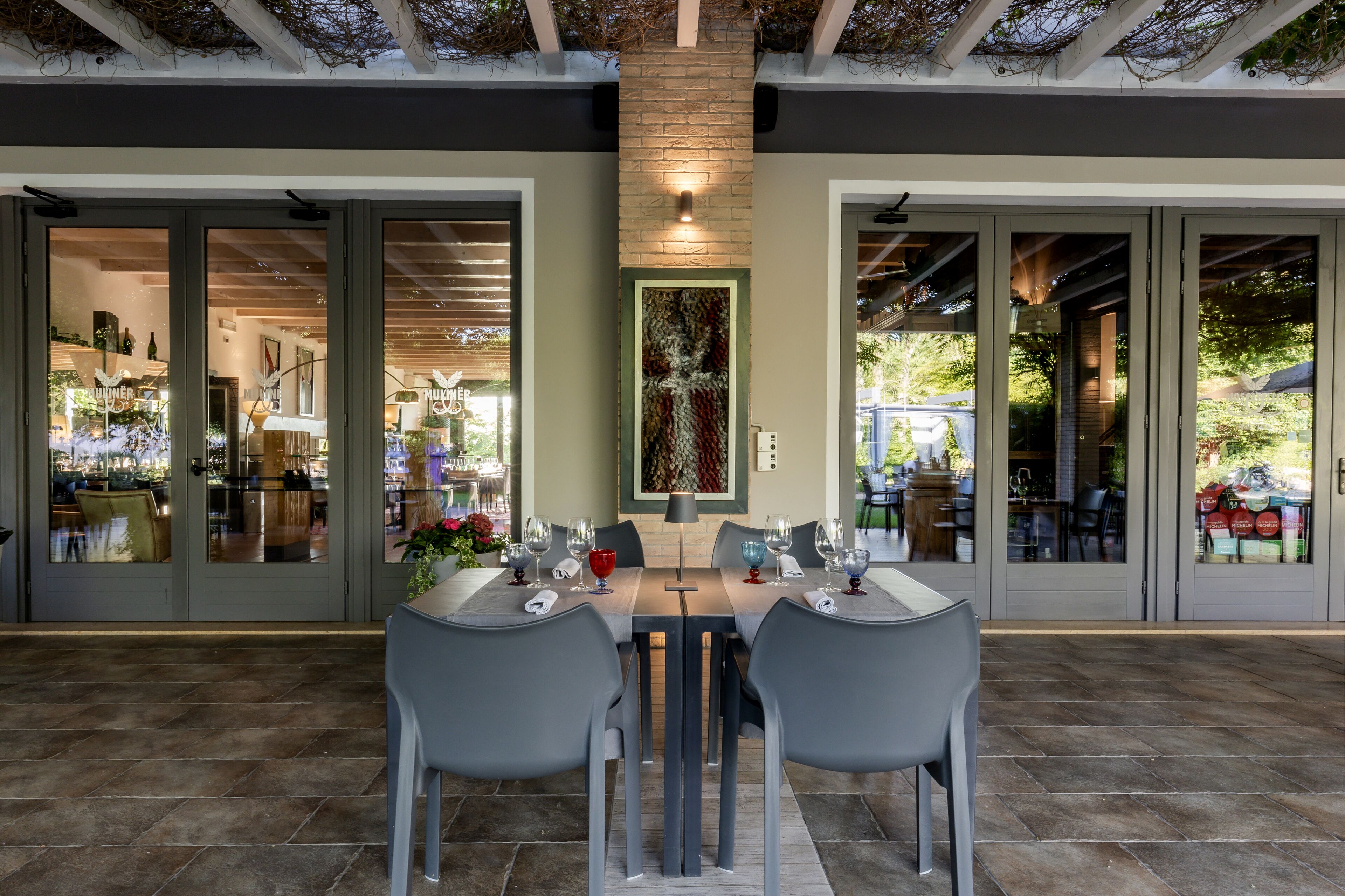 Breakfast, lunch, dinner served; Italian cuisine, garden views 