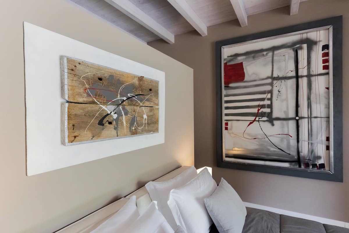 DESIGN PRESTIGE VISTA COLLINA | Lençóis italianos Frette, edredons de pluma, individualmente decorados