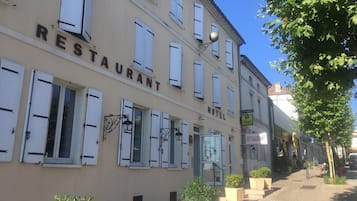 Extérieur
