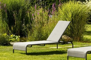 Terrace/patio - Auberge Bienvenue (Doué-en-Anjou)