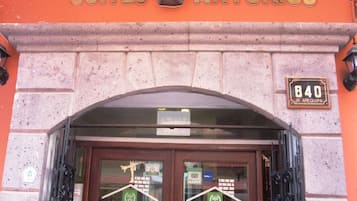 Entrada al alojamiento