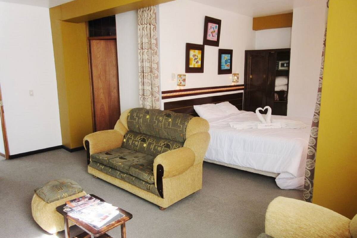 Suite | Minibar, in-room safe, iron/ironing board