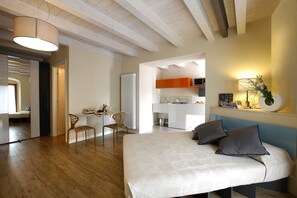 Monolocale | In-room safe, individually decorated, individually furnished - Corte San Luca Apartments (Bardolino)
