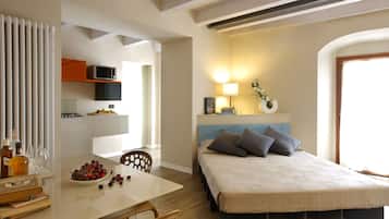 Monolocale | 2 chambres, coffres-forts dans les chambres, décoration personnalisée