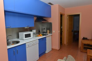 Ferienhaus, 2 Schlafzimmer | Eigene Küche | Kühlschrank, Mikrowelle, Herdplatte, Geschirrspüler