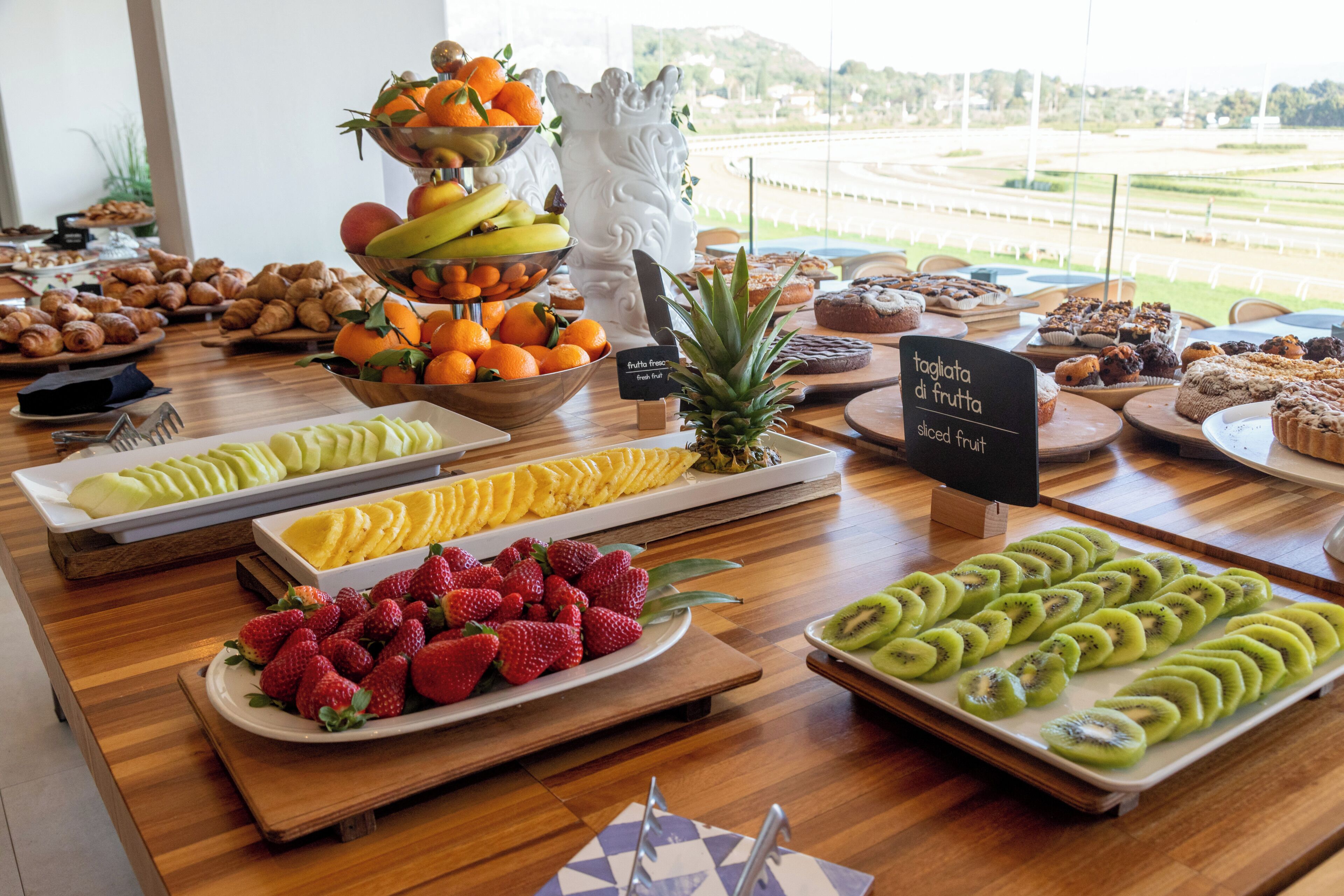 Colazione a buffet inclusa, servita tutte le mattine 