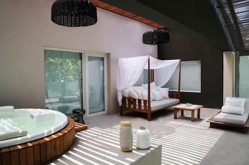 Ilum Experience Home