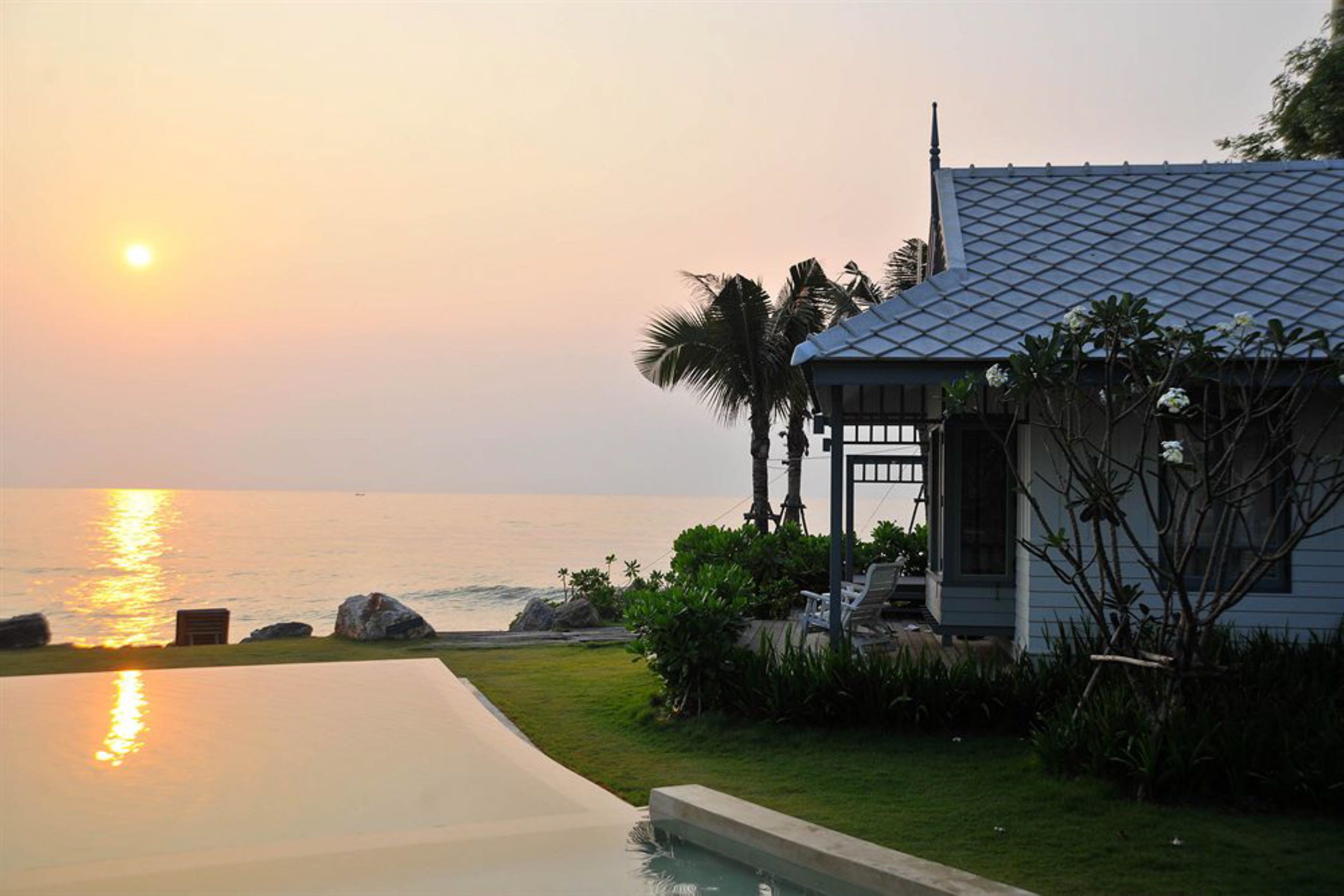 Beachfront Villa with Sea View | 客房景观