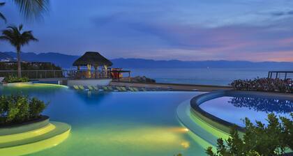 Sunset Plaza Beach Resort & Spa Pto Vallarta All Inclusive