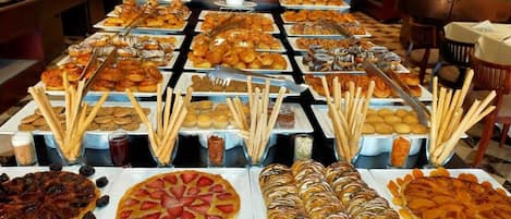 بوفيه إفطار